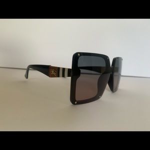 Burberry sunglasses
